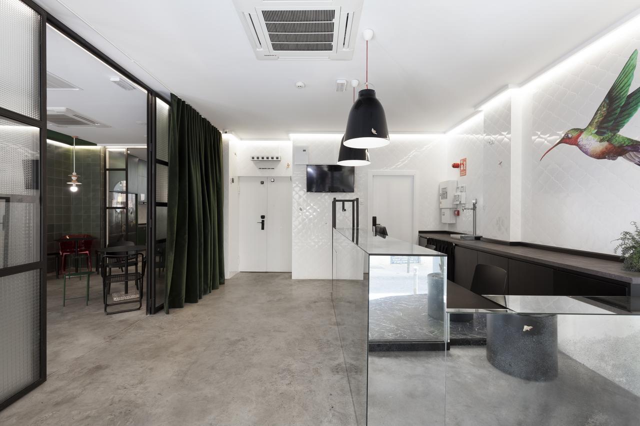 2060 The Newton Hostel Madrid